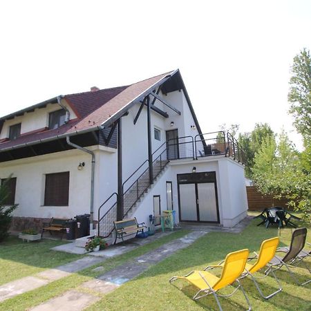 Nefelejcs Villa Zamárdi Buitenkant foto