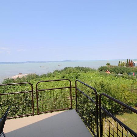 Nefelejcs Villa Zamárdi Buitenkant foto