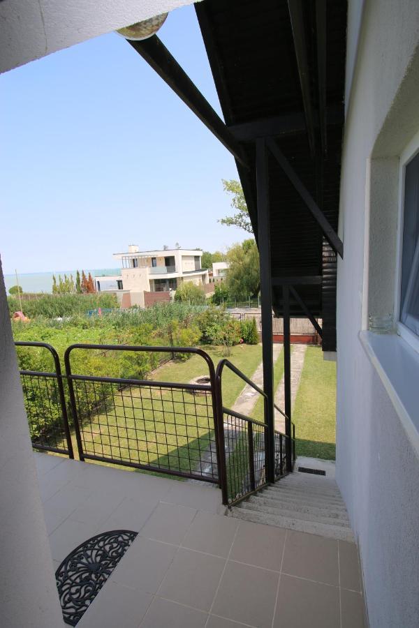Nefelejcs Villa Zamárdi Buitenkant foto